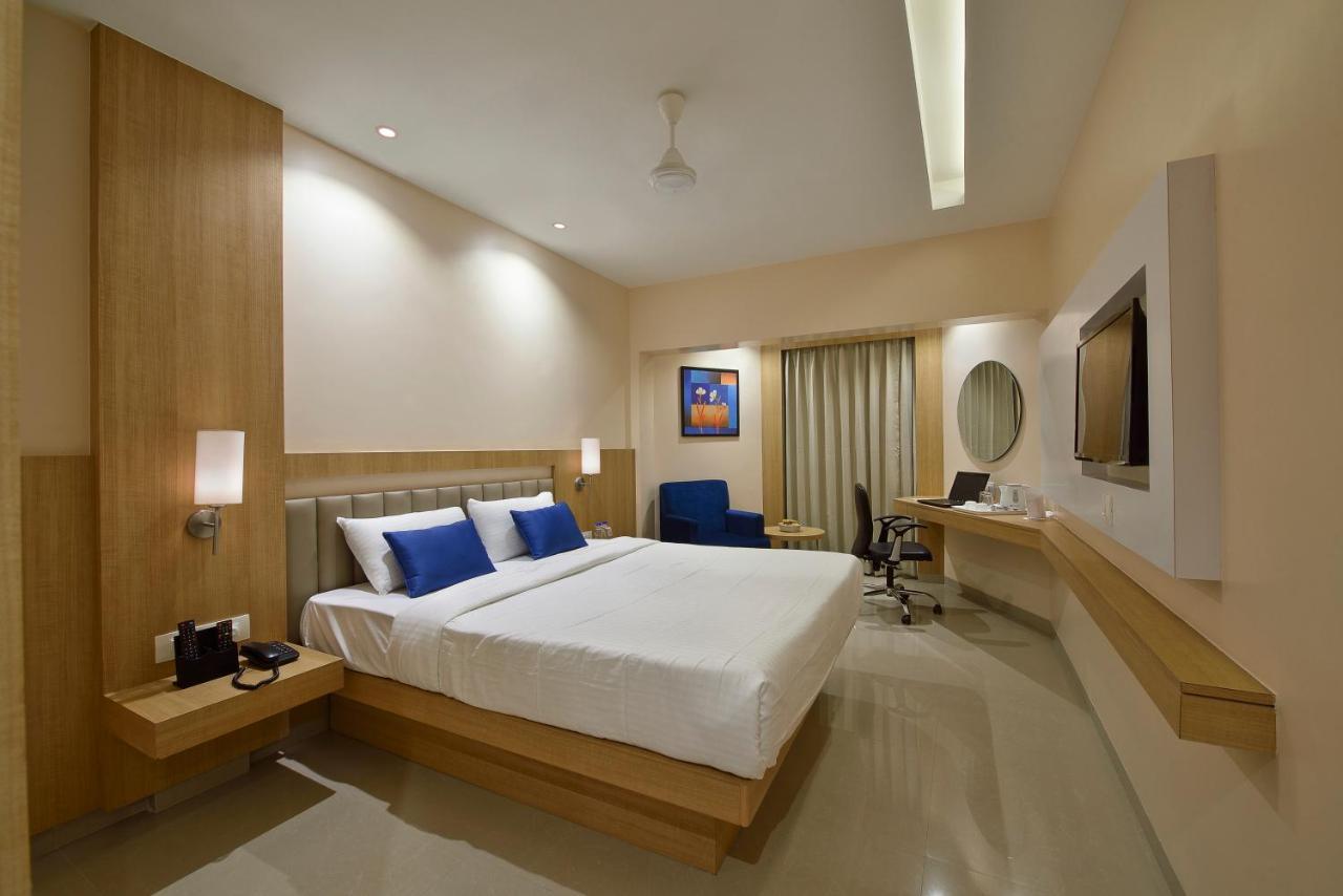 The Eastern Hotel Ankleshwar Εξωτερικό φωτογραφία