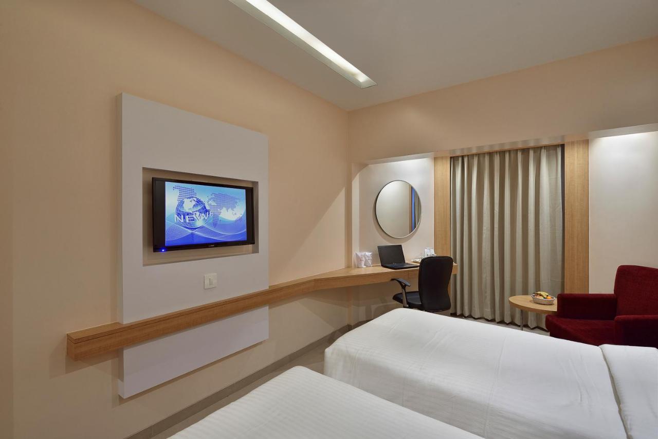 The Eastern Hotel Ankleshwar Εξωτερικό φωτογραφία