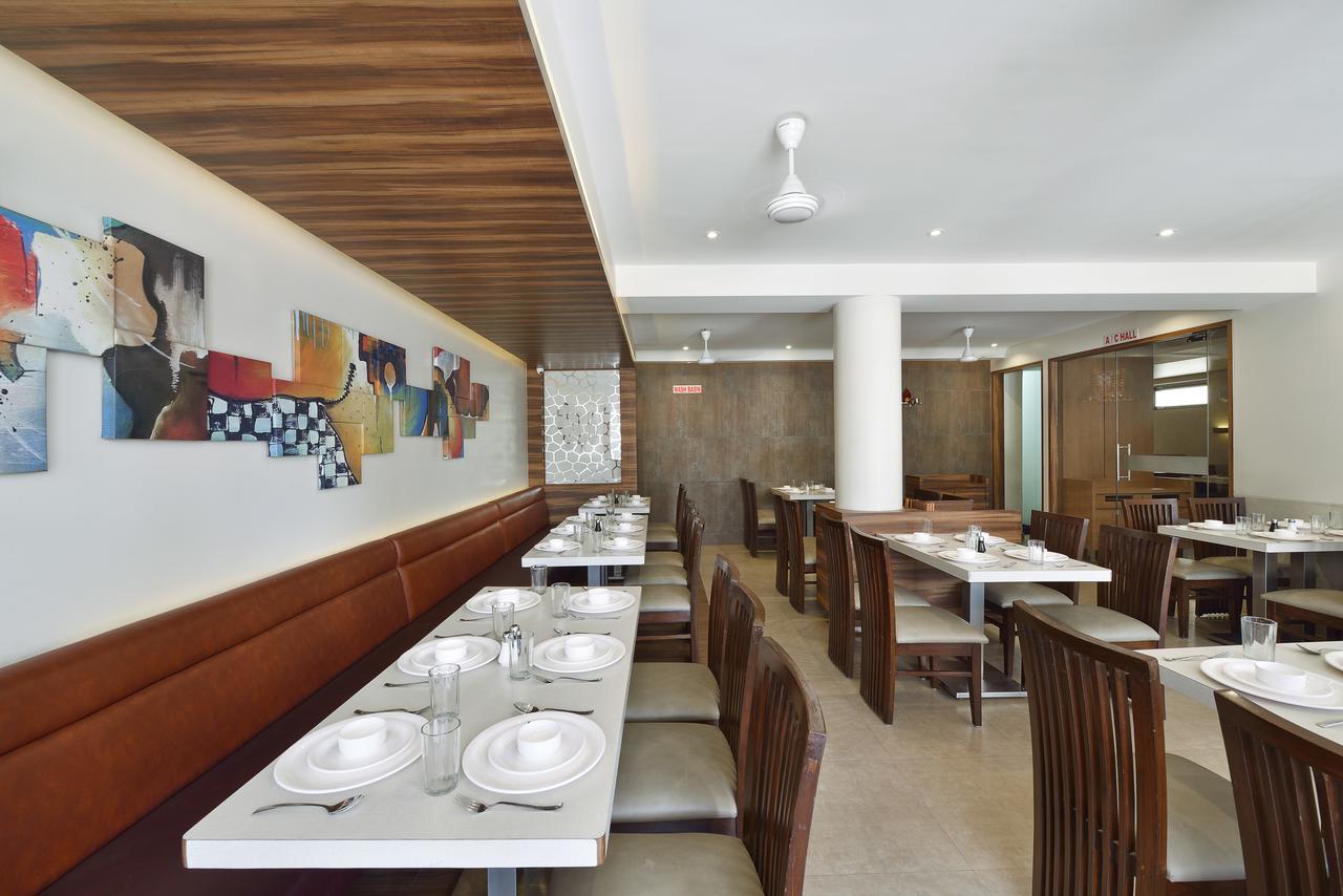 The Eastern Hotel Ankleshwar Εξωτερικό φωτογραφία